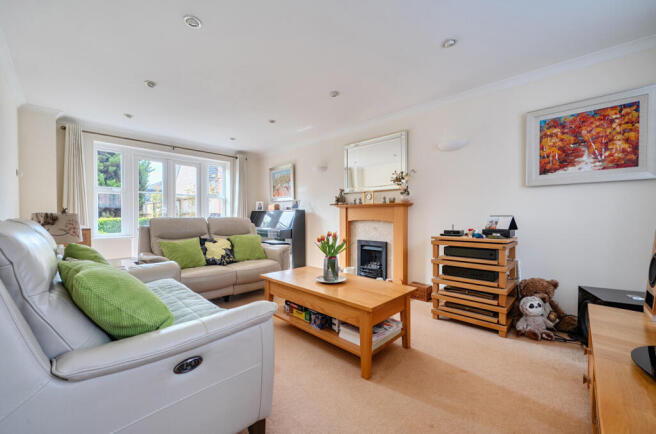 1433548-9-69bd260...