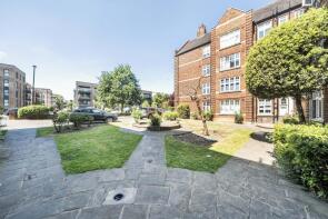 29, Thorncliffe Court, Kings Avenue, London SW4 8EW
