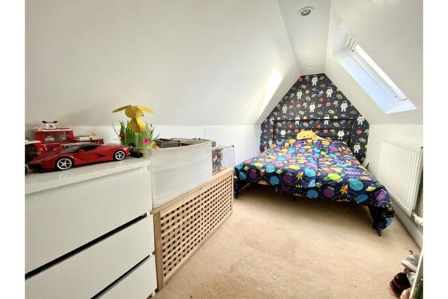 Photo 11