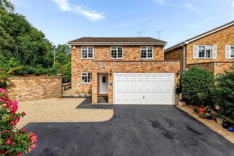 Crown Road, Virginia Water, Surrey, GU25