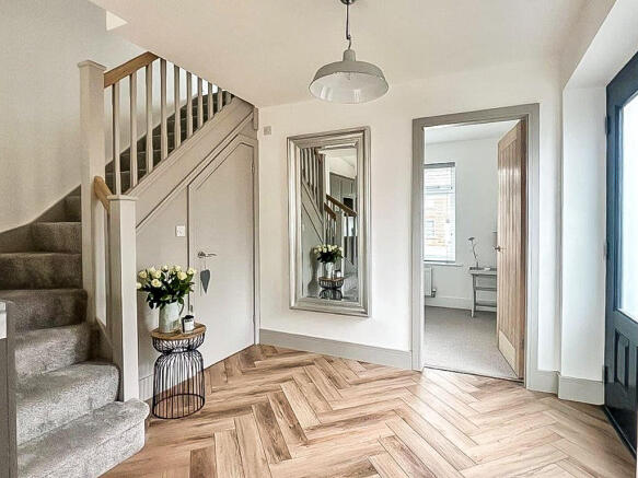 1 bed Detached for sale Image 5