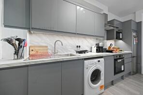 6, Ranelagh Mews, London W5 5RN