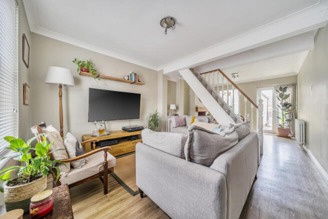 1396218-14-695d2a...