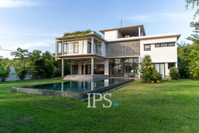 4 Bedroom Villa For Sale - Sambour, Siem Reap