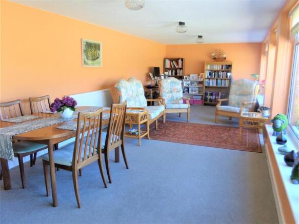 EXTENDED FAMILY ROOM