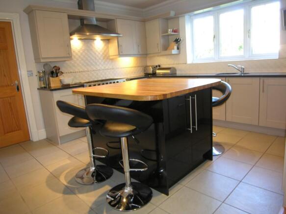 Kitchen 1
