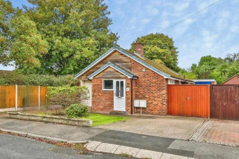 Grazingfield, Silverdale, Nottingham, NG11