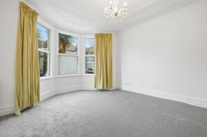 36, Melbourne Avenue, London N13 4SX