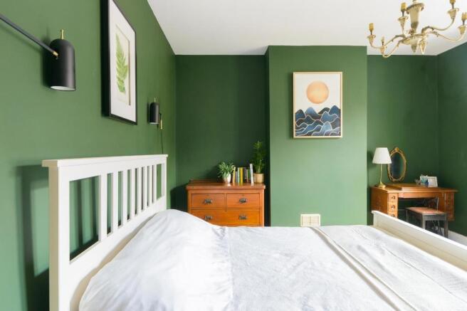 DAORNOTLEB82 - Bedroom A.jpg