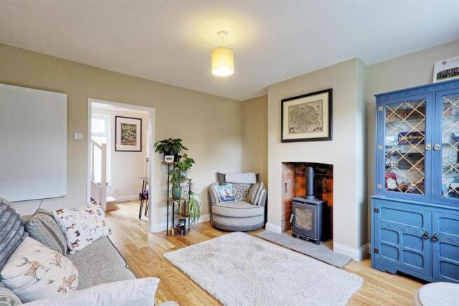 IMG_8581_2_3_easyHDR-interior3.jpg