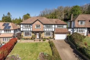 2, Farleigh Dean Crescent, Croydon CR0 9AD