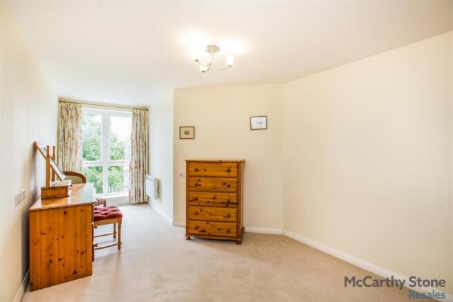 1 bed Apartment for sale Image 7