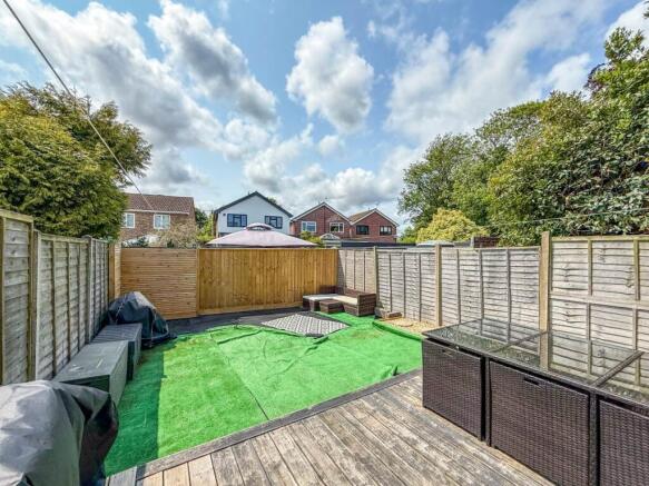 67 chestnut garden m