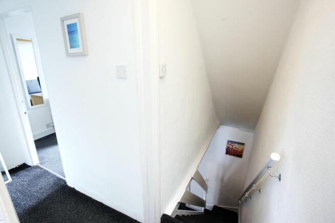Landing & Hallway