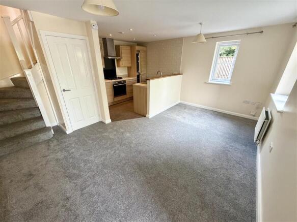 2 bed End of Terrace for sale Image 4