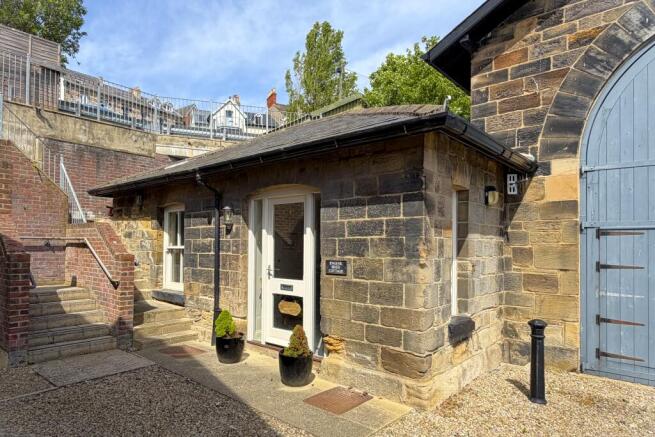 1 bed Cottage for sale Image 10