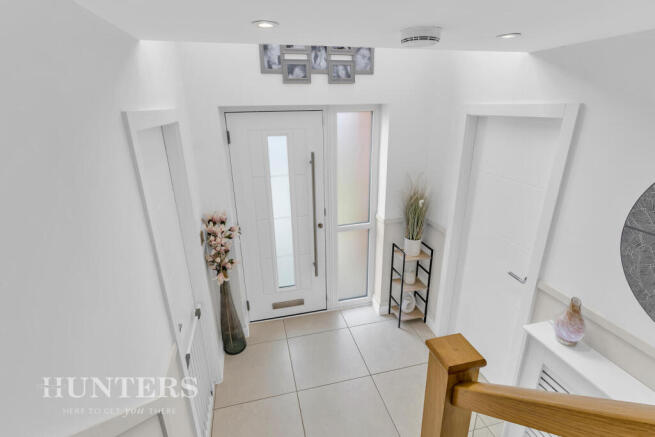 4 bed Detached for sale Image 5