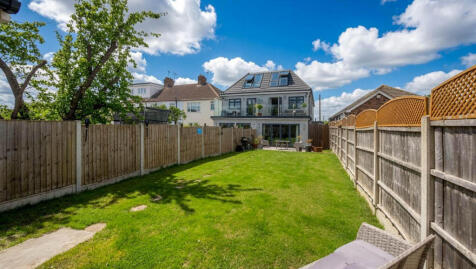 Kents Hill Road, Benfleet