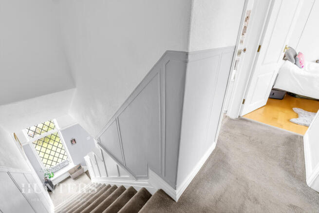 2 bed Town House for sale Image 11