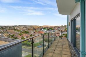 Flat 24, Grand Ocean, Longridge Avenue, Saltdean, Brighton BN2 8BU