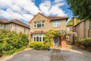 12, Nursery Road, Sunbury-on-thames TW16 6LB