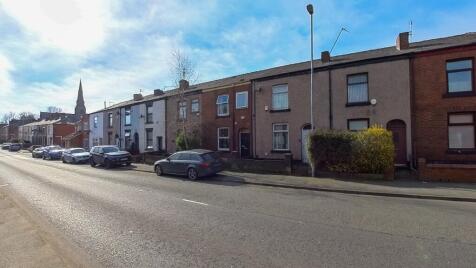 Queens Park Road, Heywood, OL10