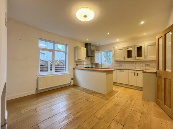 KITCHEN/DINER