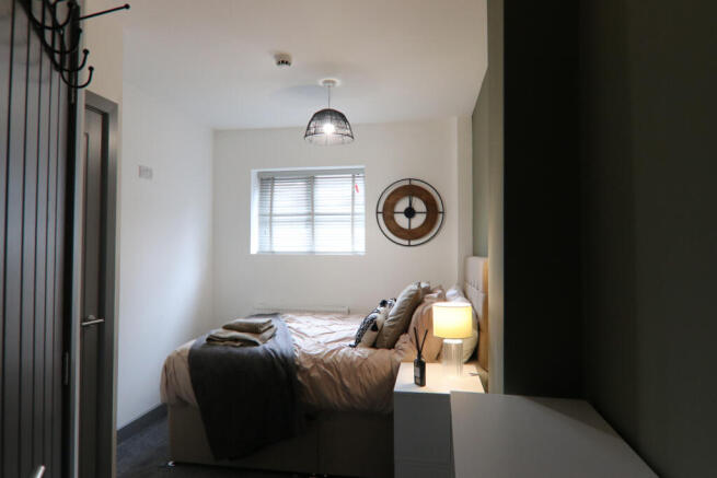 1 bed House Share to rent Image 5