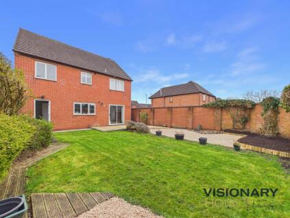 18 Two Oaks Avenue, Burntwood