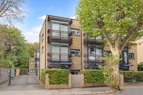 3, Treetop Mews, London NW6 7BL