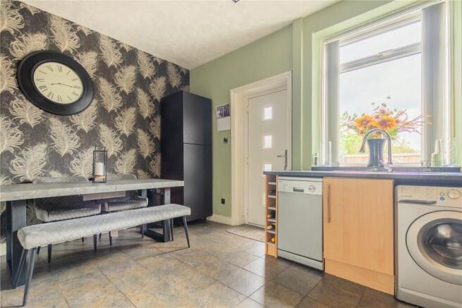 2 bed Terraced for sale Image 8