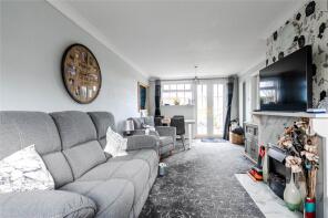 86, Caernarvon Crescent, Milton Keynes MK3 7DP