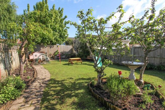 Garden 1.jpg