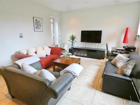 Lounge: