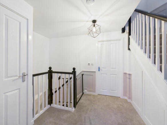 Wheelwrights Way, Chatham, ME4 photo 4