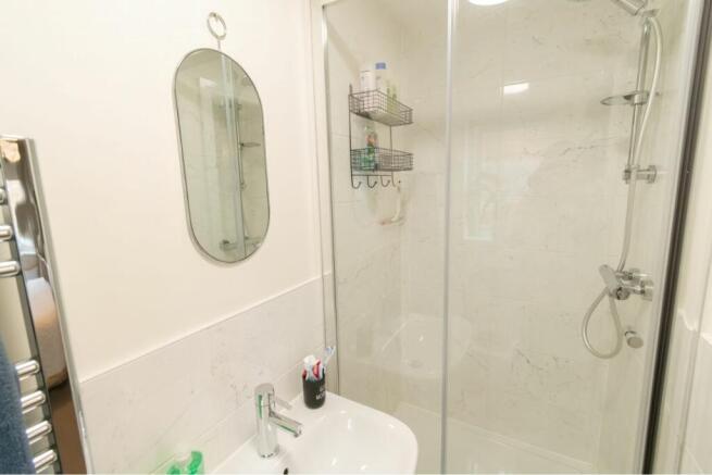 Master En-suite