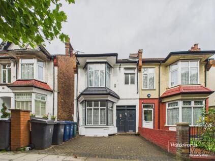 Dallas Road, Hendon, London, NW4