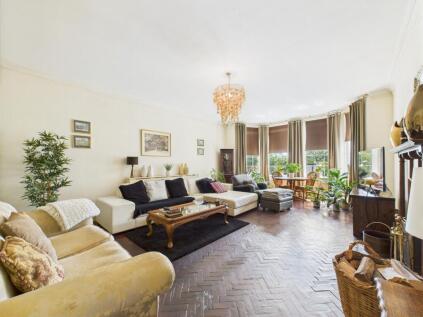 Ladycroft, 58 Heathfield Road, Keston, Kent, BR2