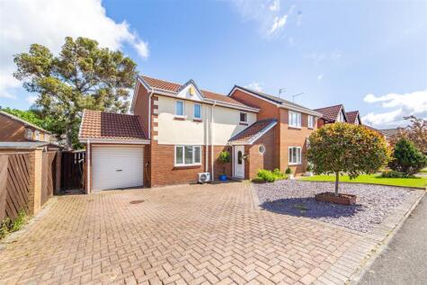 Delamere Crescent, Cramlington, NE23