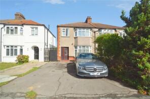 84, Suttons Avenue, Hornchurch RM12 4NF