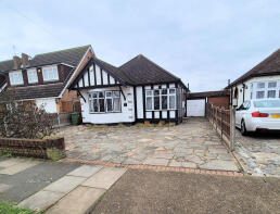 16, The Grove, Upminster RM14 2ER