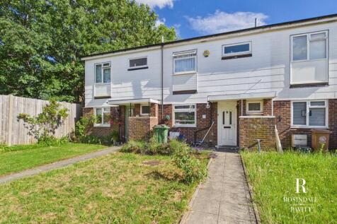 Hanover Close, Cheam, SM3