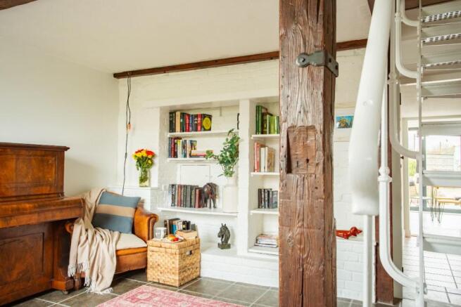 Piano & library room
