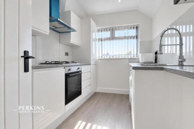 KITCHEN ..jpg