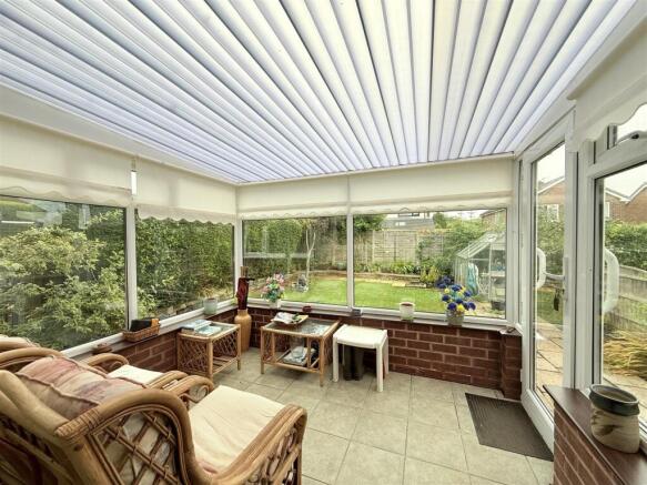 Woodlands Road, Stalybridge photo 4