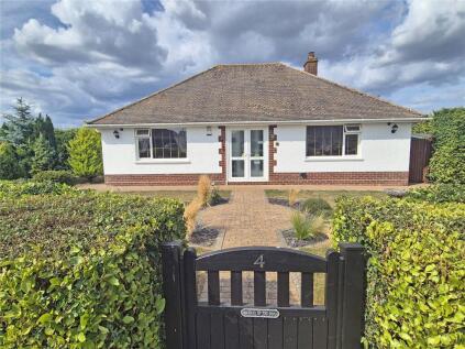Eldon Close, Barton on Sea, New Milton, Hampshire, BH25