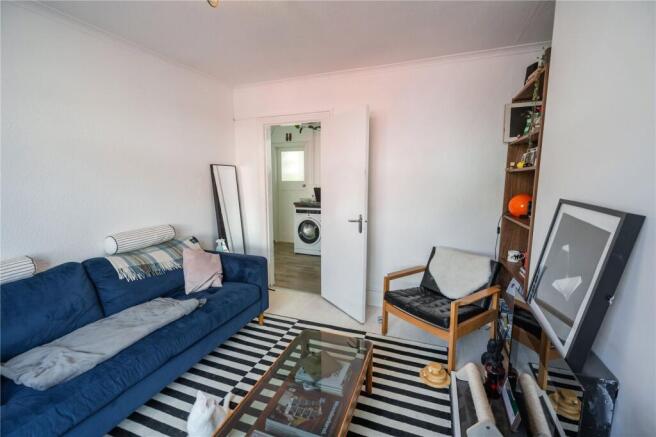 Living Room (2)