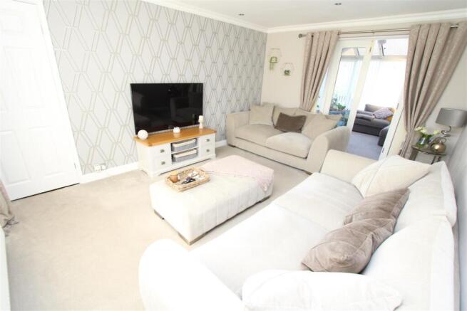 3 bed Detached for sale Image 10
