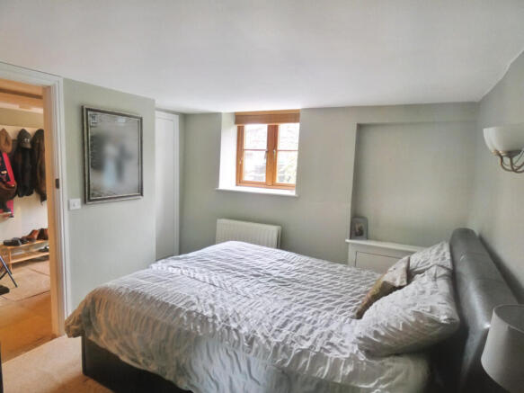 2 bed Semi-Detached for sale Image 7