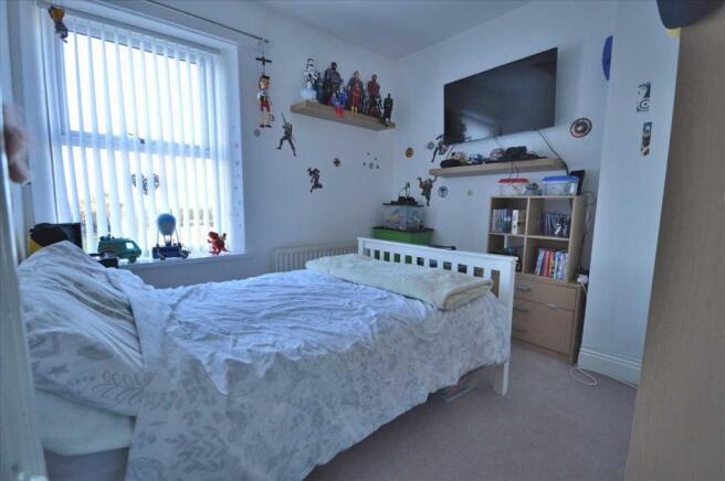 BEDROOM (2)